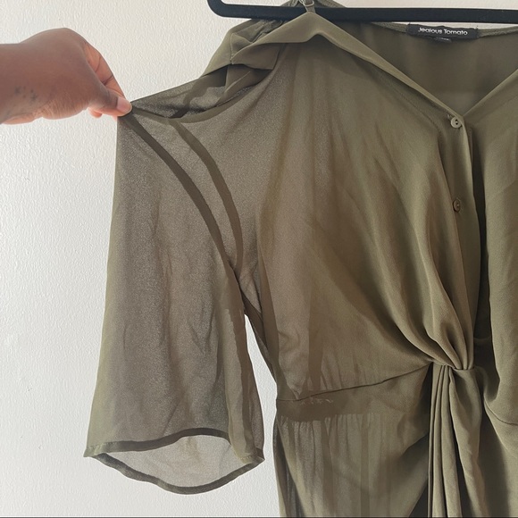 Flying Tomato Womens Blouse Sz Small Green Cold Shoulder Sheer Maxi - Picture 10 of 10